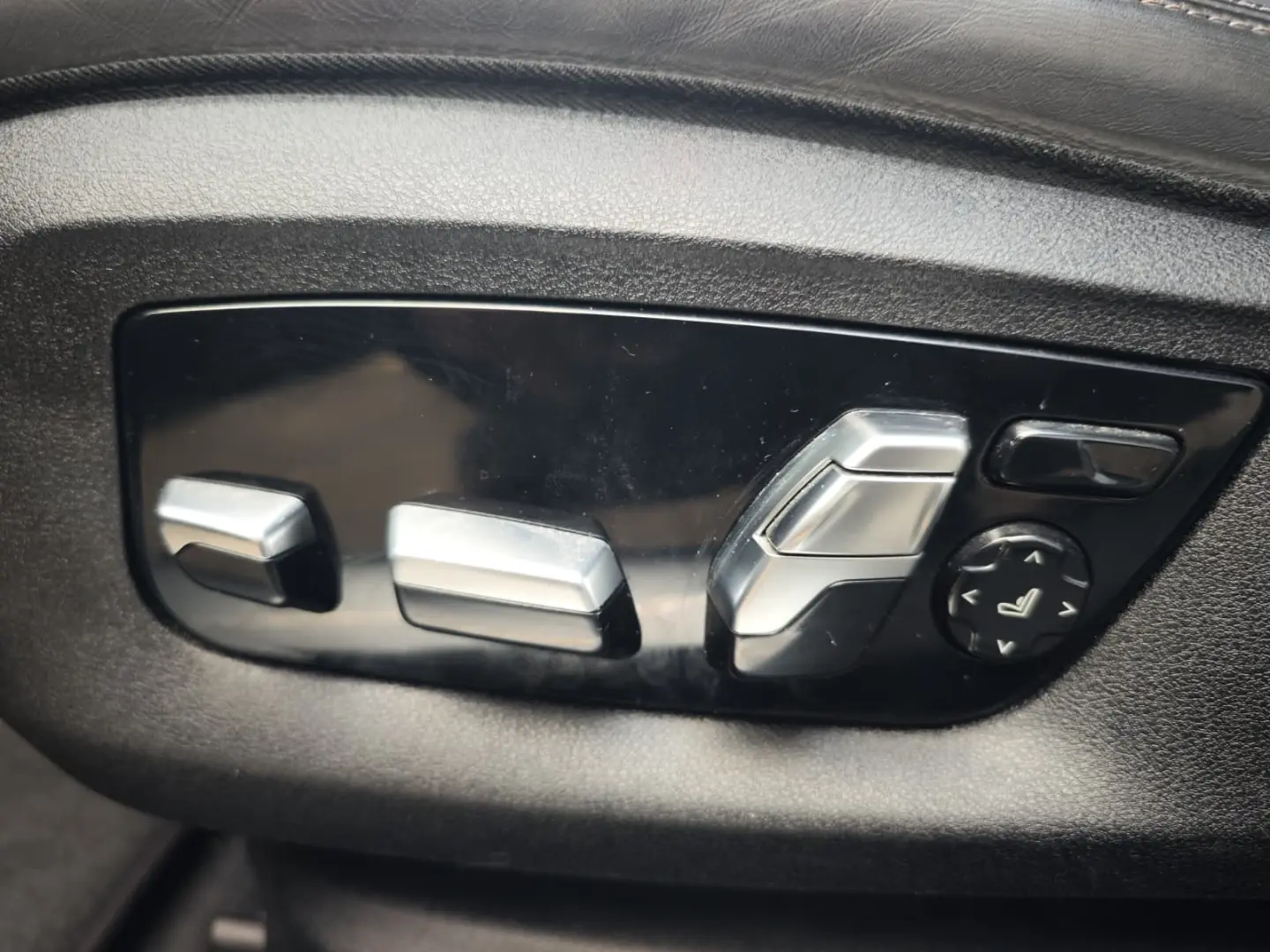 BMW Seria 7 745Le xDrive