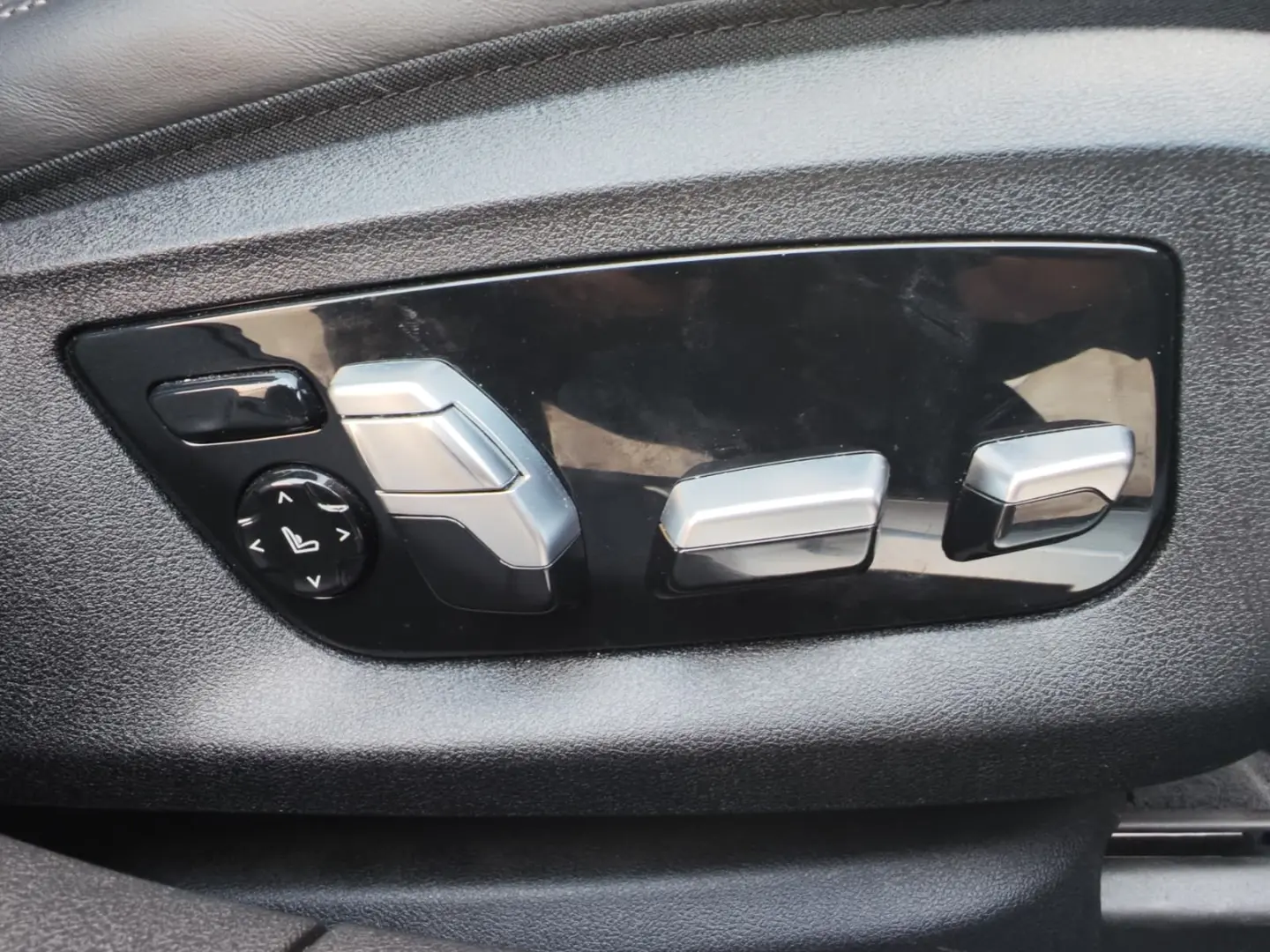 BMW Seria 7 745Le xDrive