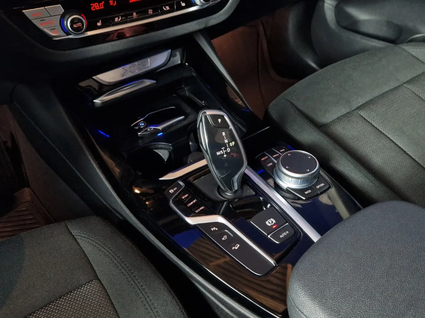 BMW X3 x-DRIVE 20d AT MHEV ATVANTAGE 190 CP 2021