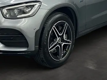 GLC 300 e 4Matic AMG NIGHT MEMORY MULTIBEAM HUD