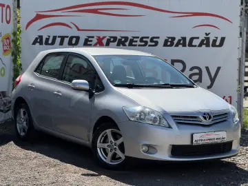 Toyota Auris 2.0 D-4D DPF Sol