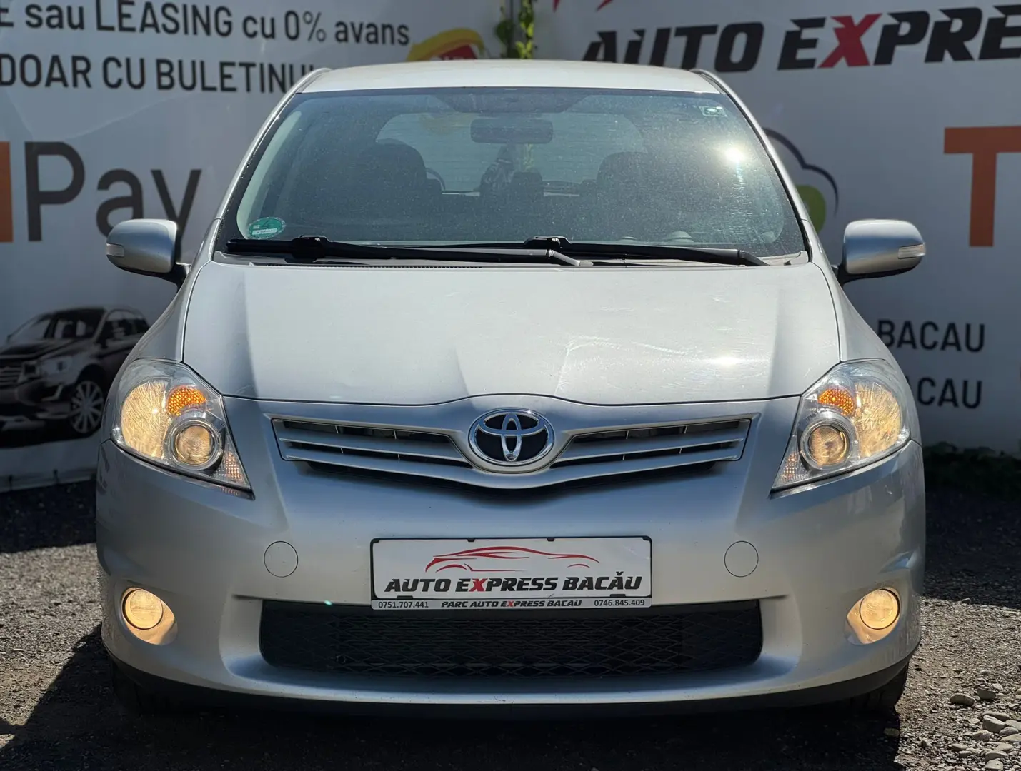 Toyota Auris 2.0 D-4D DPF Sol