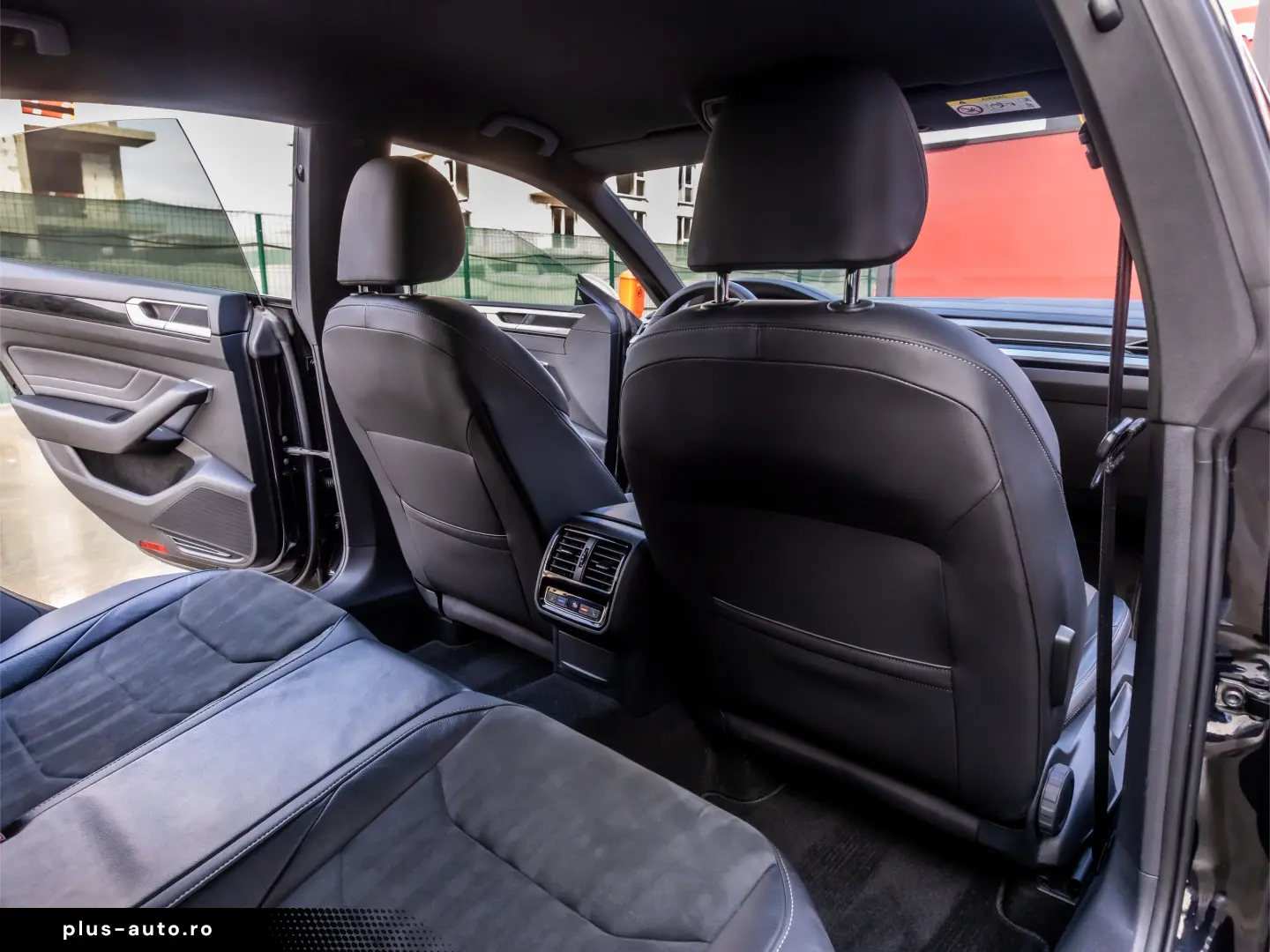 Volkswagen ARTEON 2.0 TDI 200CP R-Line DSG 4Motion