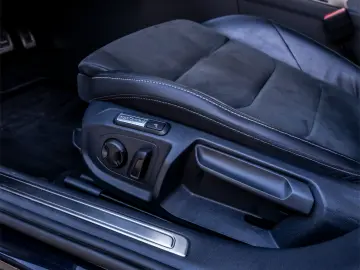 Volkswagen ARTEON 2.0 TDI 200CP R-Line DSG 4Motion