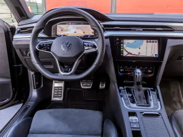 Volkswagen ARTEON 2.0 TDI 200CP R-Line DSG 4Motion