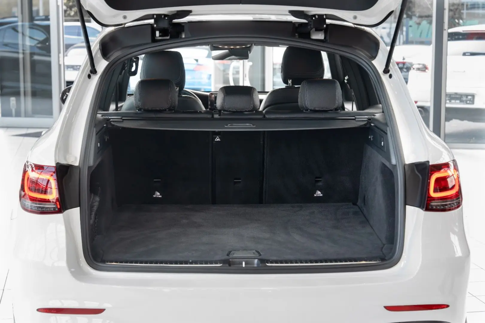 GLC 220 d 4M  AMG-LINE LEDER MULTIBEAM NAVI 1.HD