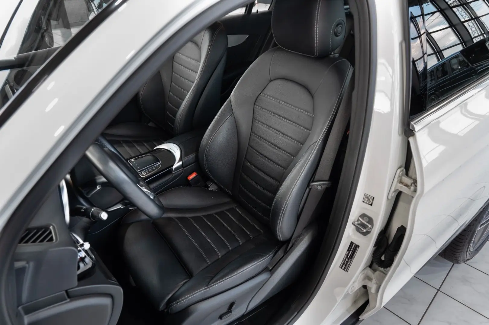 GLC 220 d 4M  AMG-LINE LEDER MULTIBEAM NAVI 1.HD