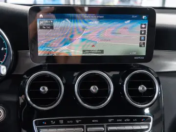 GLC 220 d 4M  AMG-LINE LEDER MULTIBEAM NAVI 1.HD