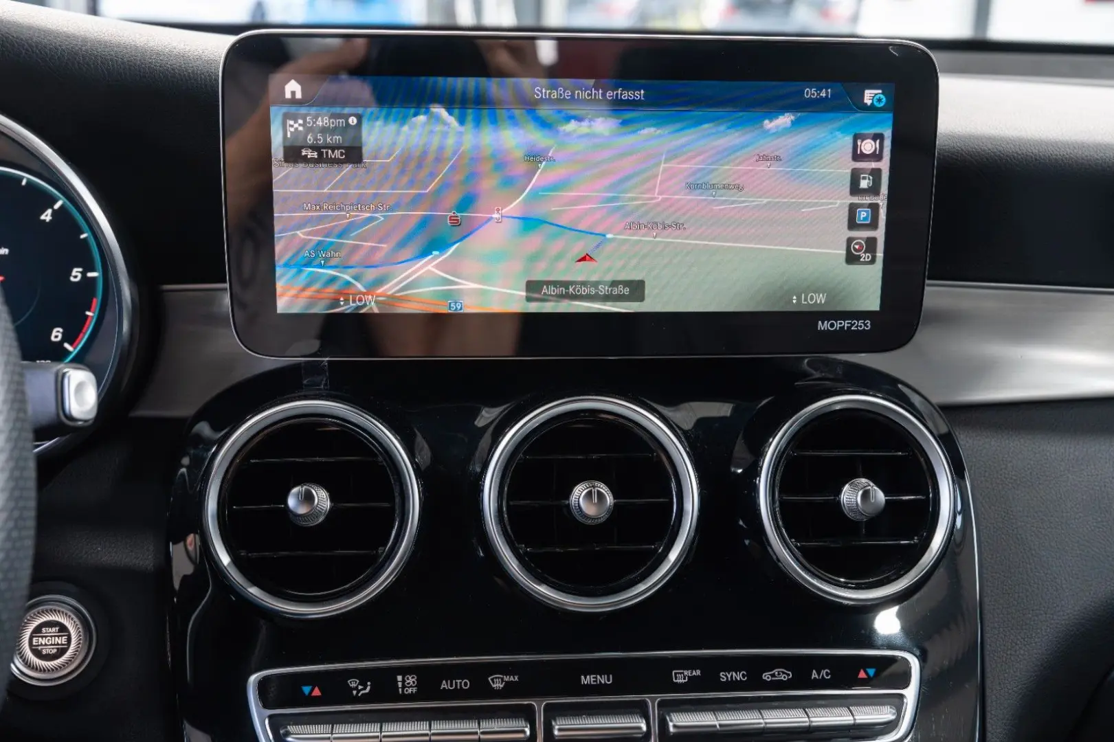 GLC 220 d 4M  AMG-LINE LEDER MULTIBEAM NAVI 1.HD
