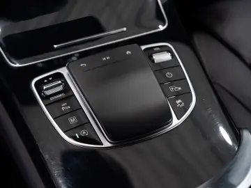 GLC 220 d 4M  AMG-LINE LEDER MULTIBEAM NAVI 1.HD