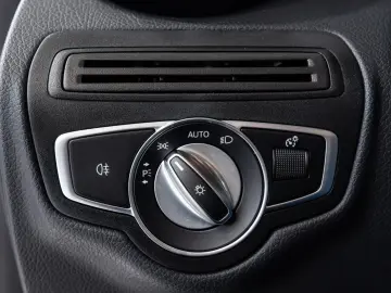 GLC 220 d 4M  AMG-LINE LEDER MULTIBEAM NAVI 1.HD