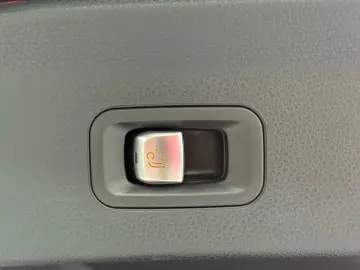 GLC 300 Coupe 4Matic AMG 360 KEYLESS AHK STANDHZ