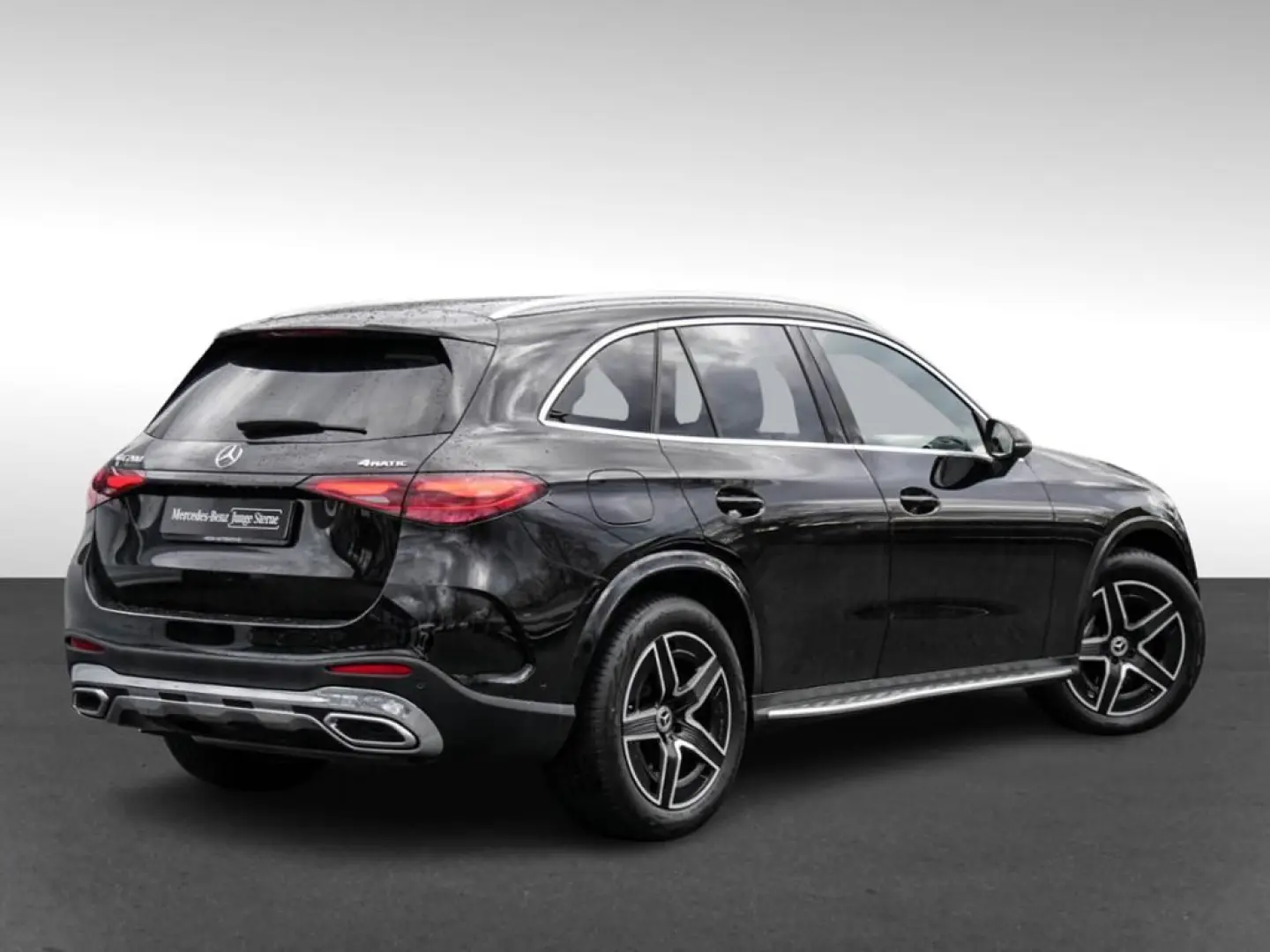 GLC 200 4M AMG AMBIENTE MBUX SHZ AHK DISTR KAM