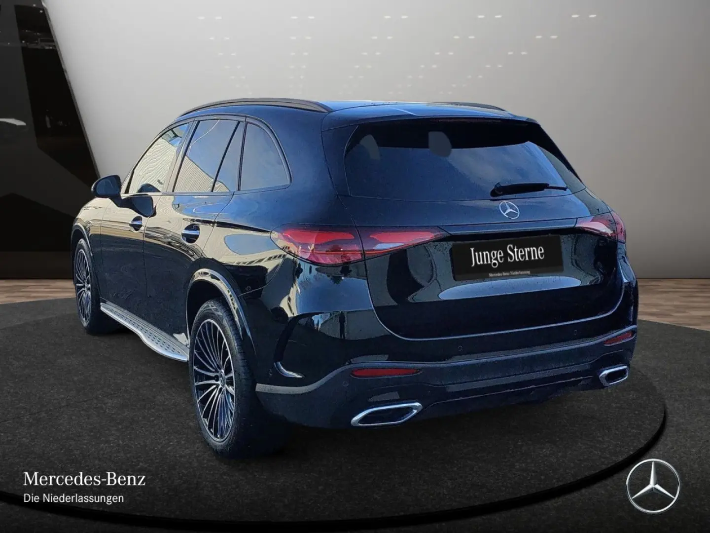 GLC 200 4M AMG PREM 20  PANO HUD NIGHT FAHRASS