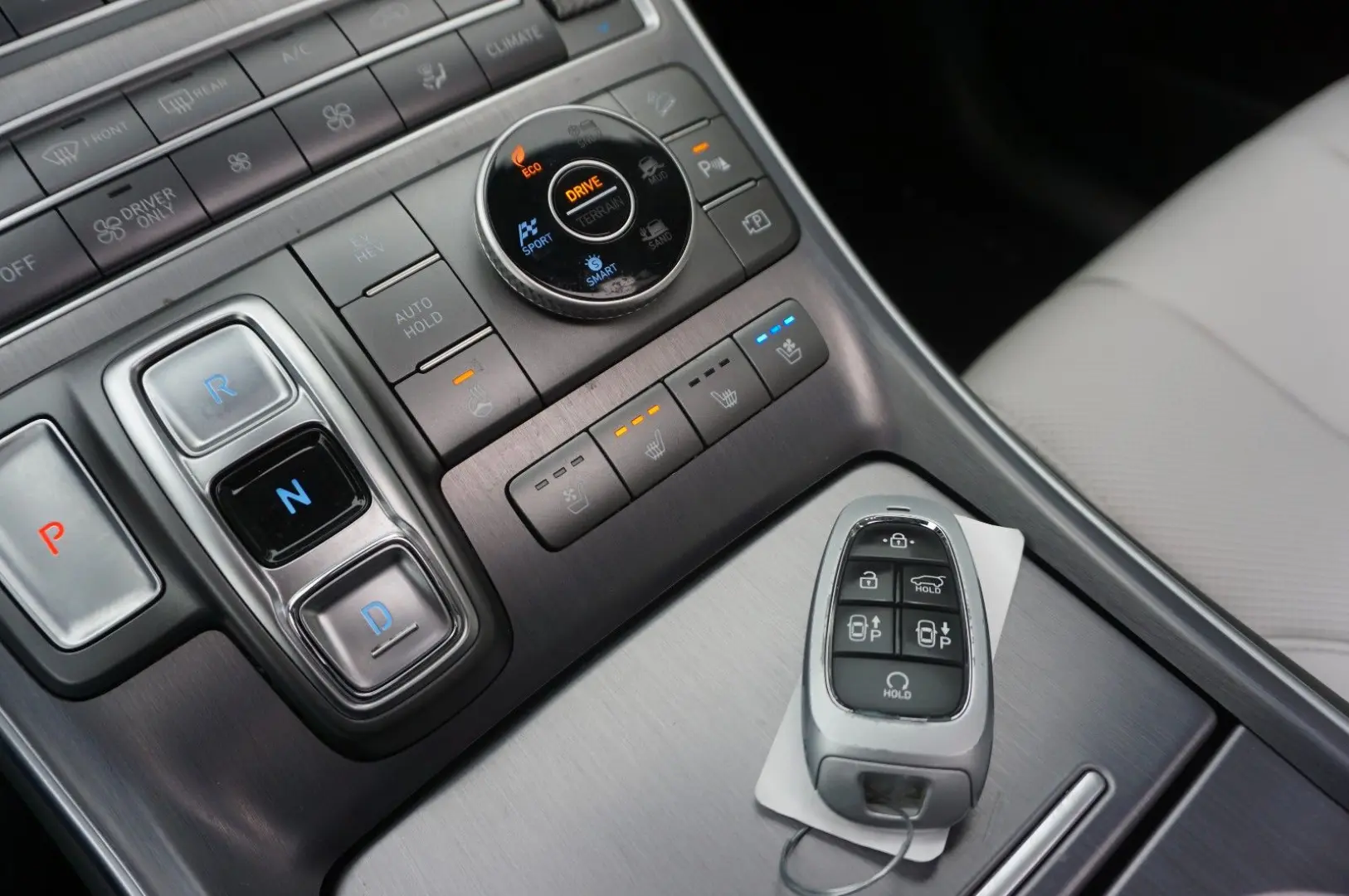 Santa Fe Signature Plug-In 4WD Pano 360 Belü 4SH