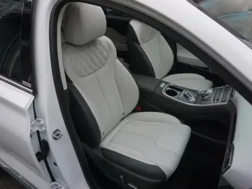 Santa Fe Signature Plug-In 4WD Pano 360 Belü 4SH