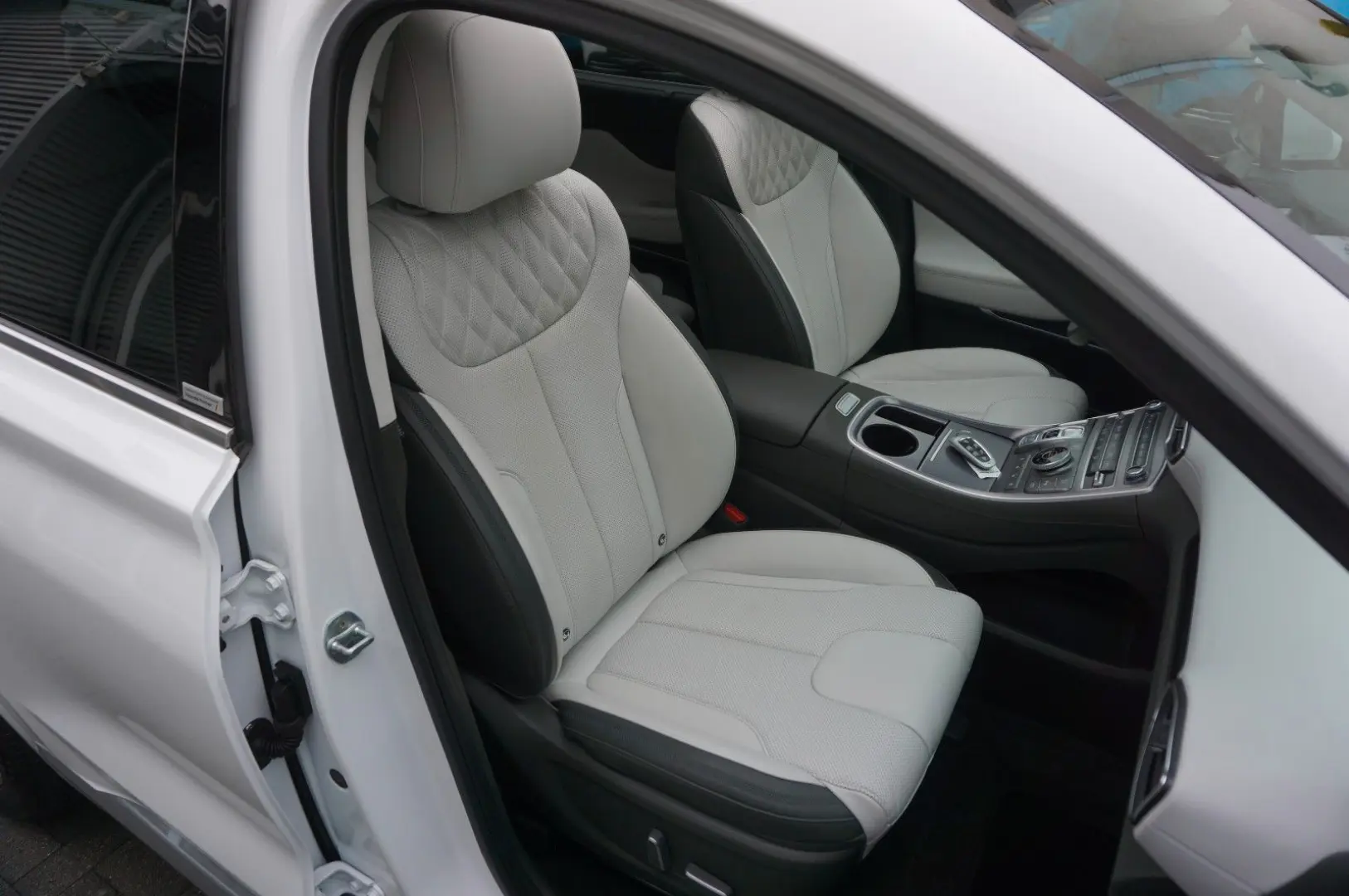 Santa Fe Signature Plug-In 4WD Pano 360 Belü 4SH