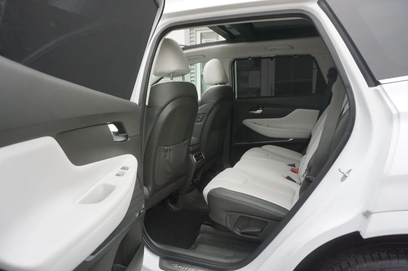 Santa Fe Signature Plug-In 4WD Pano 360 Belü 4SH