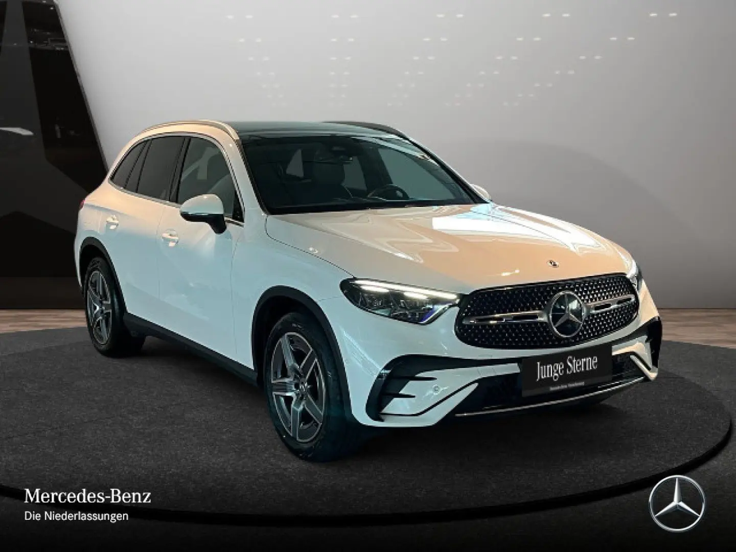 GLC 220 d 4M AMGAdv Pano AHK DigiLight AdvPaket