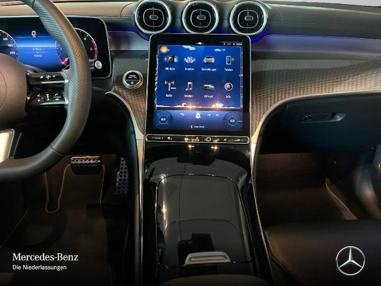 GLC 220 d 4M AMGAdv Pano AHK DigiLight AdvPaket