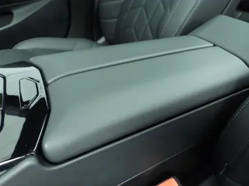 530 5 Serie Sedan 530e   M-Sportpakket   LED   H