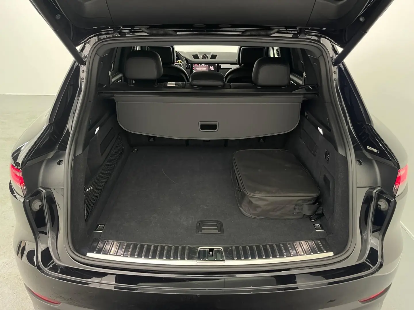 Cayenne E-Hybrid Platinum CHRONO 360 KAM PANO