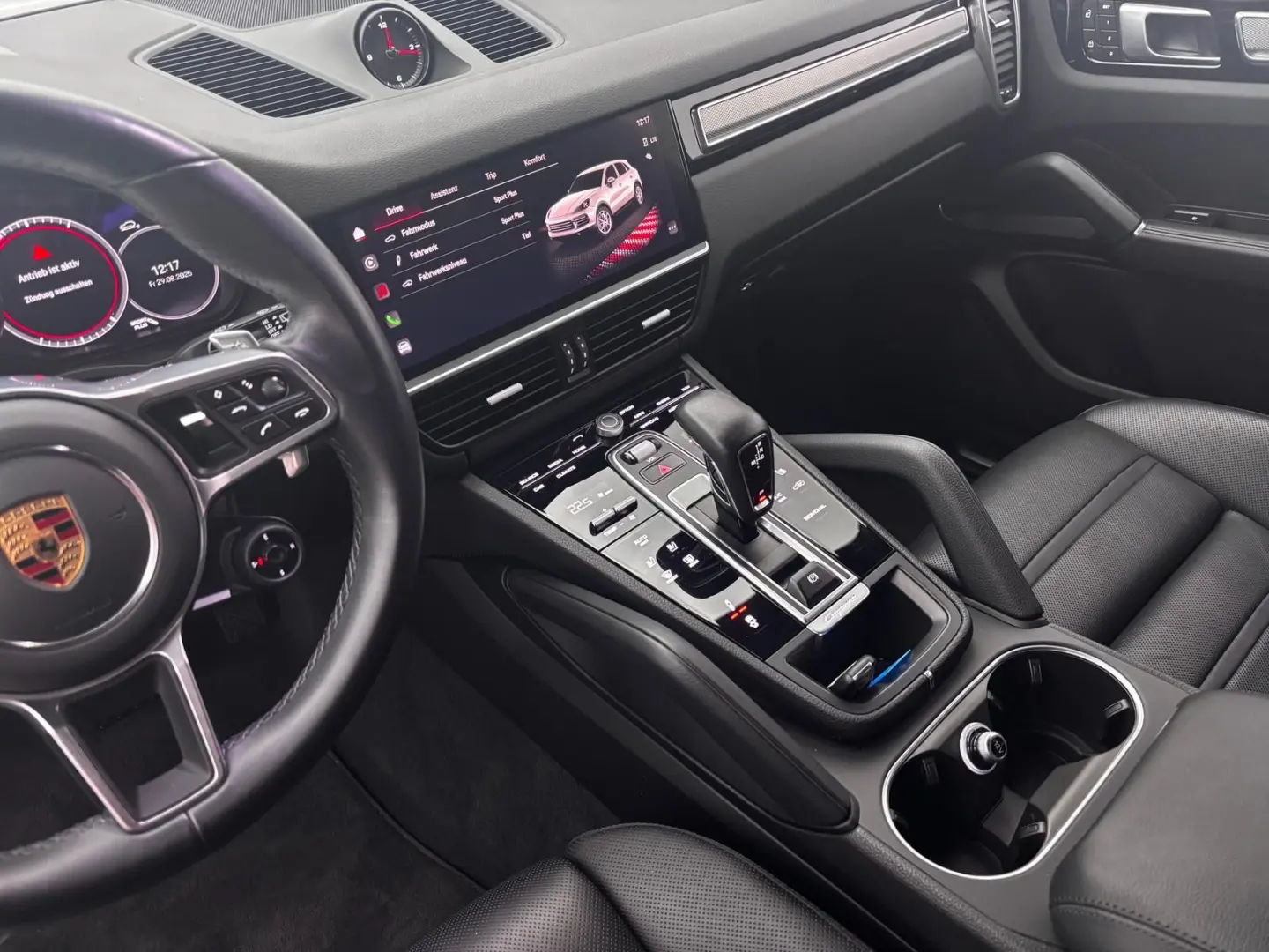 Cayenne E-Hybrid Platinum CHRONO 360 KAM PANO