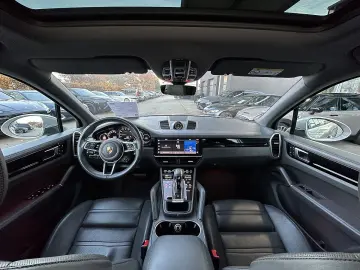 Cayenne III E-Hybrid Aut.   PANO   AHK   SZL