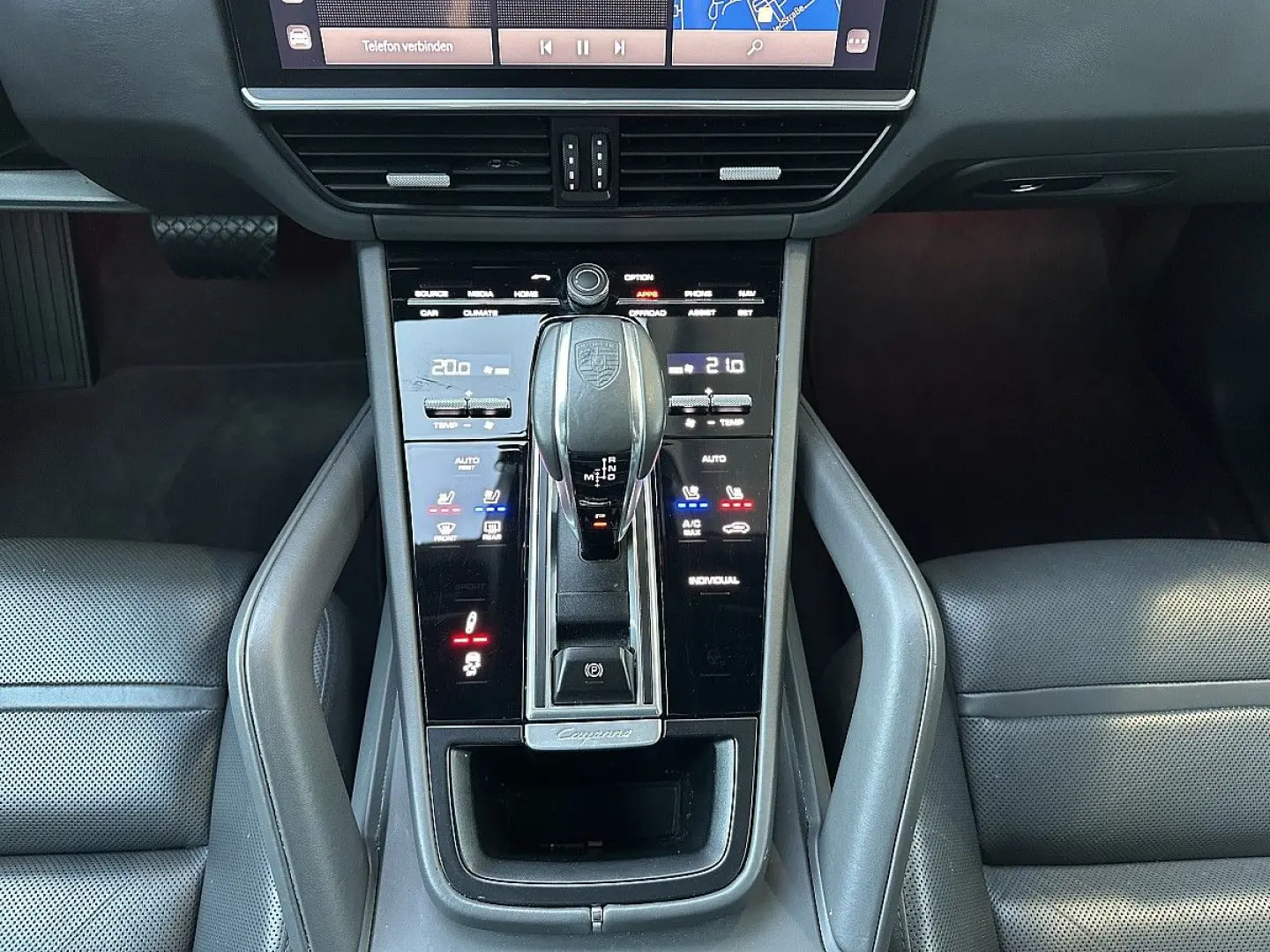 Cayenne III E-Hybrid Aut.   PANO   AHK   SZL