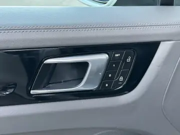 Cayenne III E-Hybrid Aut.   PANO   AHK   SZL