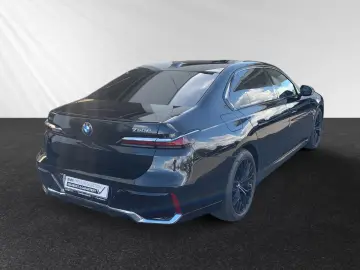 750e xDrive M Sport SkyLounge Autobahnass. B&W