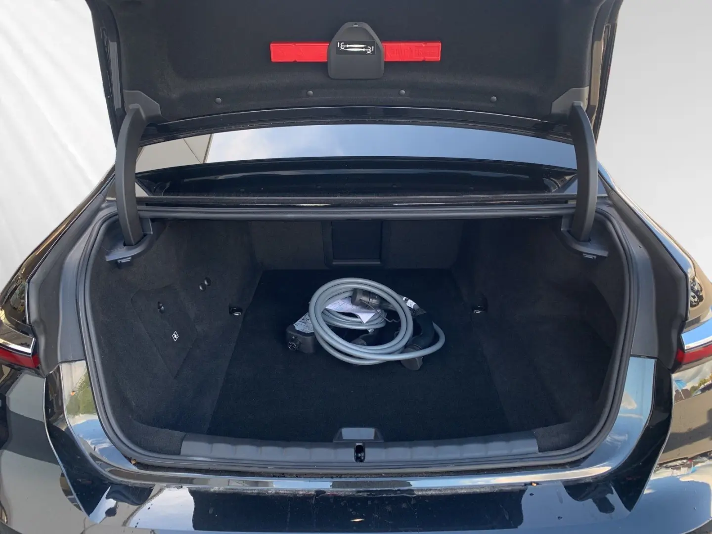 750e xDrive M Sport SkyLounge Autobahnass. B&W