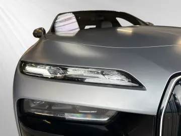 750e xDrive I € 1.190 Zubehörbonus M Sport Pro