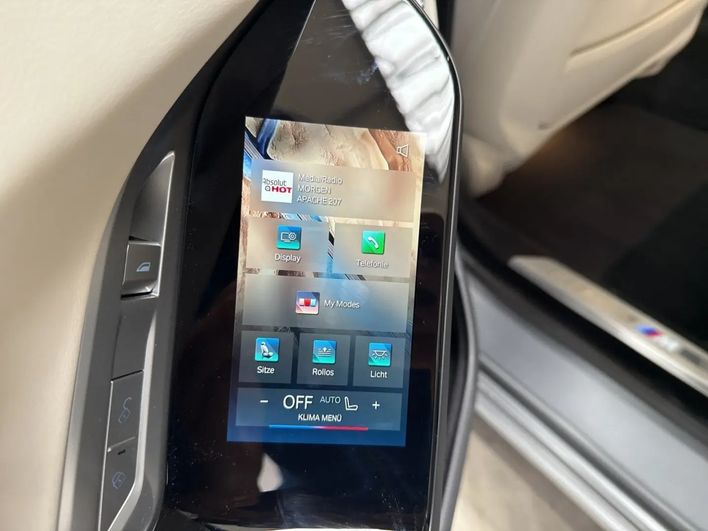 750e xDrive I € 1.190 Zubehörbonus M Sport Pro