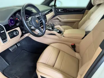 Cayenne S LED-MATRIX Navi Leder Panorama AHK 360