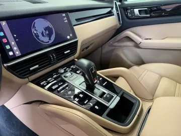 Cayenne S LED-MATRIX Navi Leder Panorama AHK 360