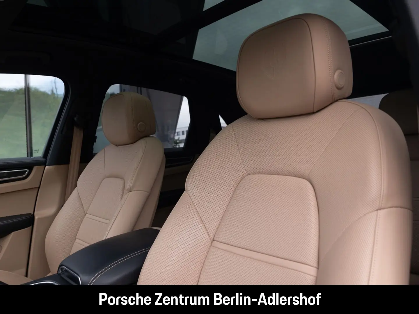 Cayenne S Platinum Edition InnoDrive Head-Up