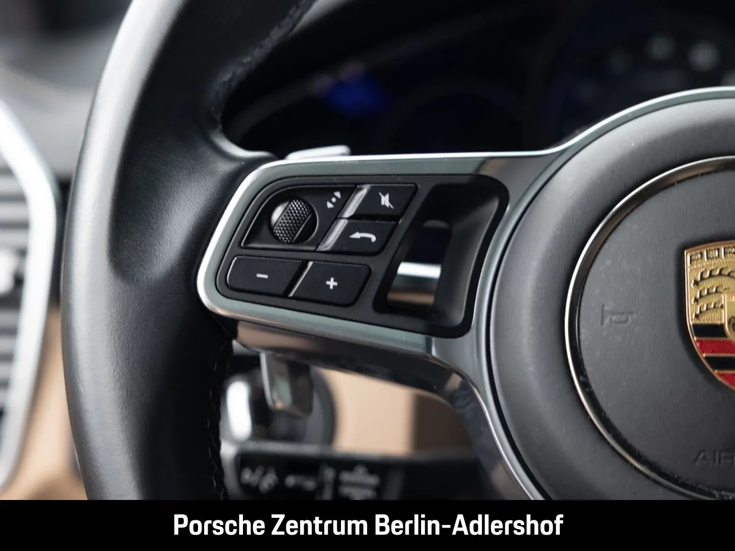 Cayenne S Platinum Edition InnoDrive Head-Up