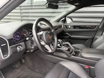 Cayenne Coupe E-Hybrid Platinum Edition-Megavoll