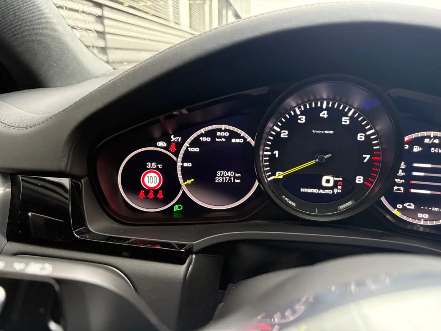 Cayenne Coupe E-Hybrid Platinum Edition-Megavoll