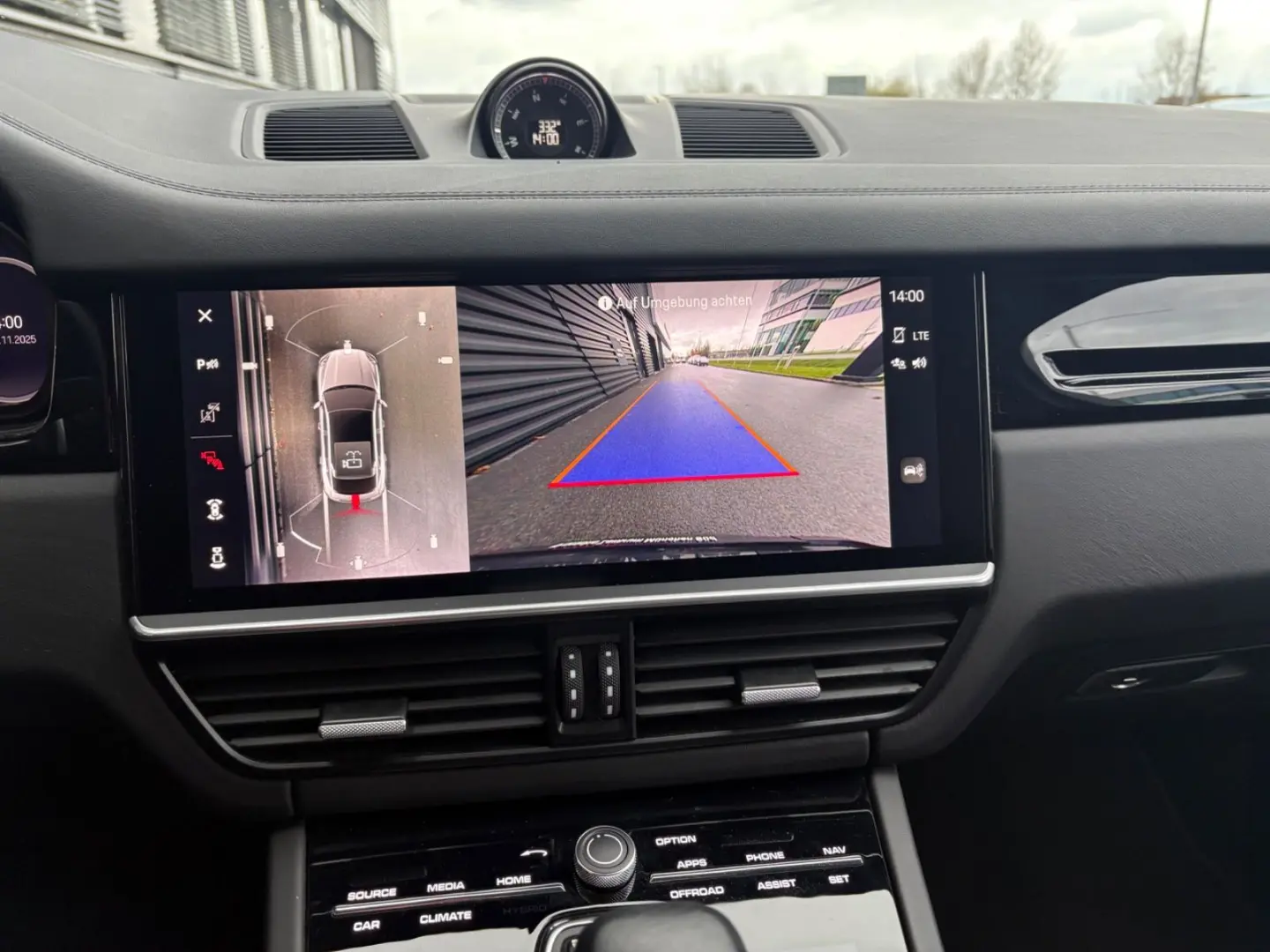 Cayenne Coupe E-Hybrid Platinum Edition-Megavoll