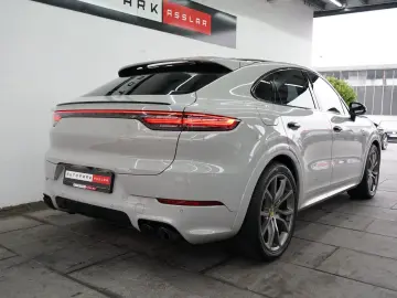 Cayenne Coupe E-Hybrid Platinum Kreide SportDesi