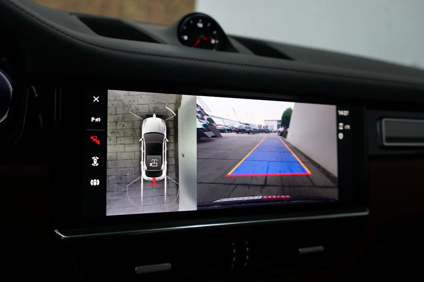 Cayenne Coupe E-Hybrid Platinum Kreide SportDesi