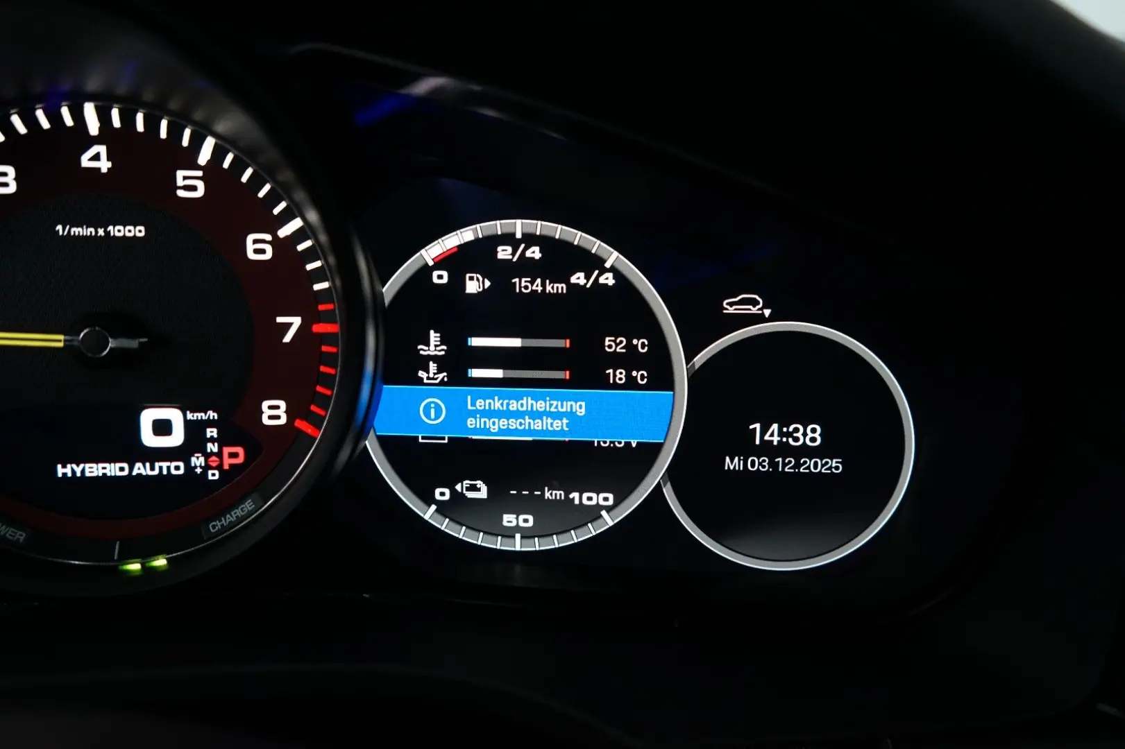 Cayenne Coupe E-Hybrid Platinum Kreide SportDesi