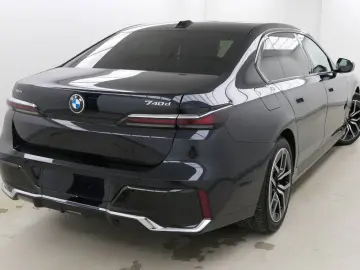 740 d xDrive M Sport (NEUPR.135.749 TKM SKY LOUN