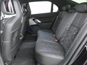 740 d xDrive M Sport (NEUPR.135.749 TKM SKY LOUN