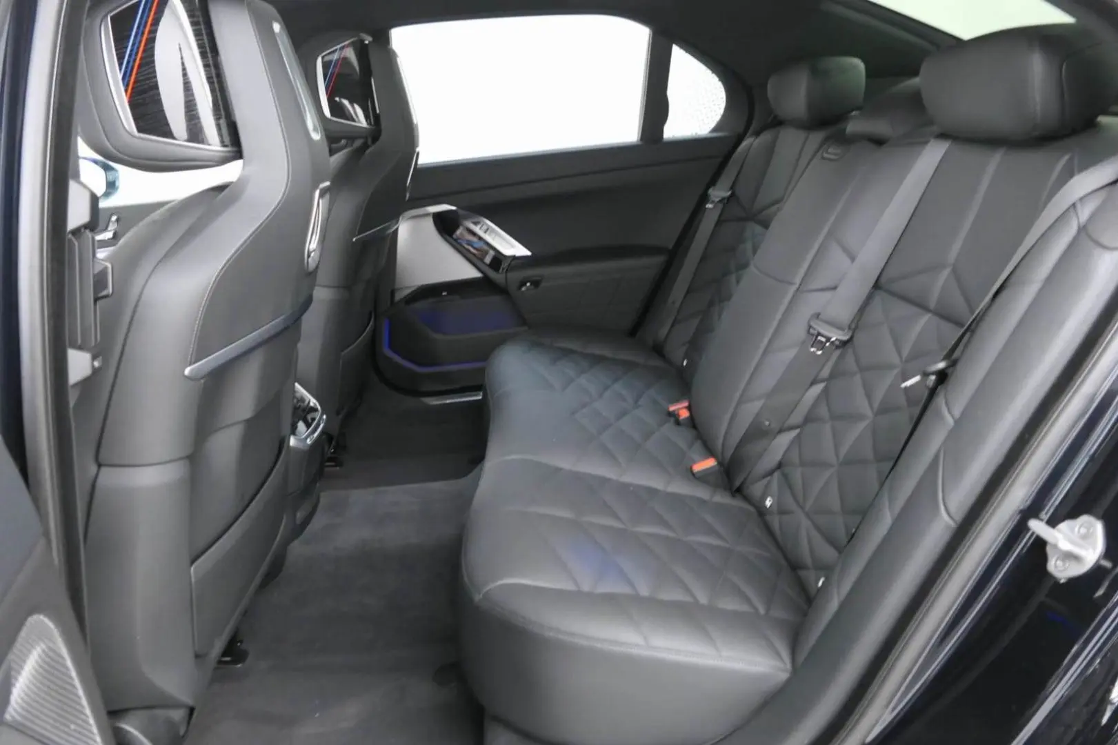 740 d xDrive M Sport (NEUPR.135.749 TKM SKY LOUN