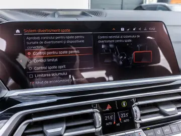 BMW G07 X7 M50d 400cp 3.0 DIESEL 2020.09