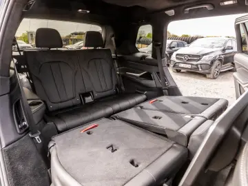 BMW G07 X7 M50d 400cp 3.0 DIESEL 2020.09