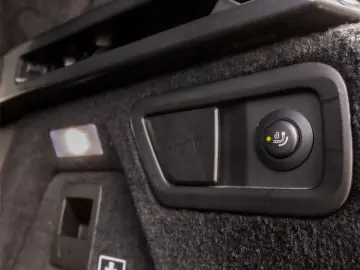 BMW G07 X7 M50d 400cp 3.0 DIESEL 2020.09